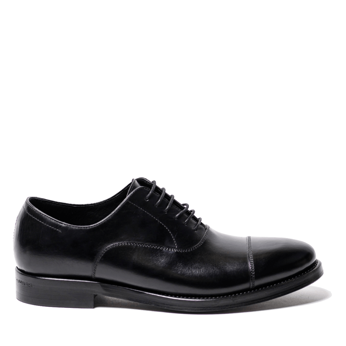 Classica Allacciata Jerold Wilton Vitello Nero Triplo Cuoio - Jerold Wilton - Calzature Savorè