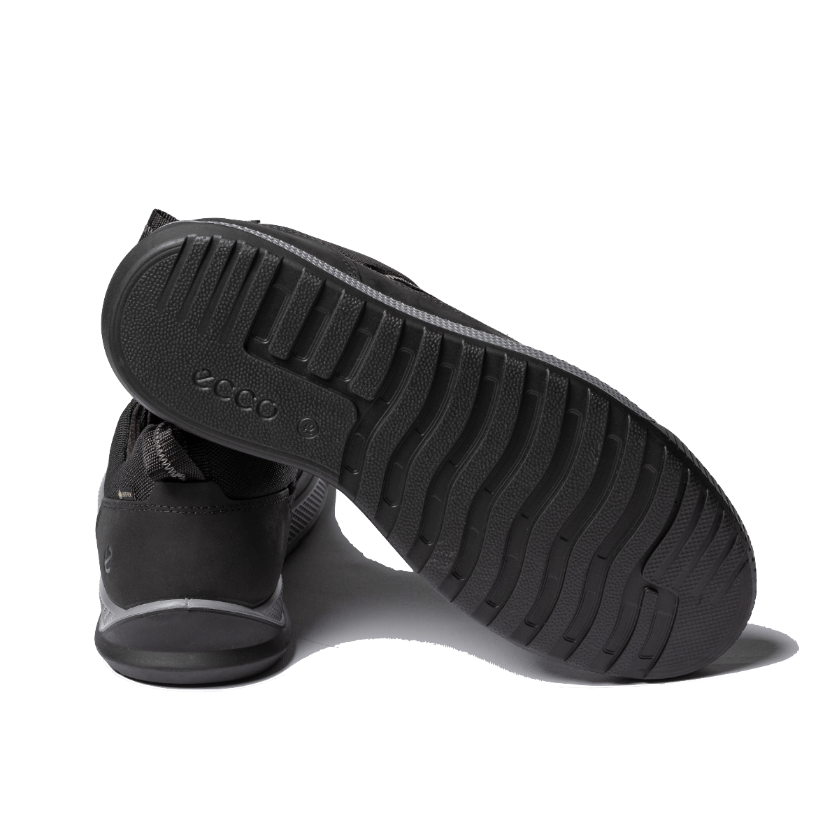 Allacciata Ecco Byway Tred Tessuto Tecnico e Pelle Goretex Nero - Ecco - Calzature Savorè