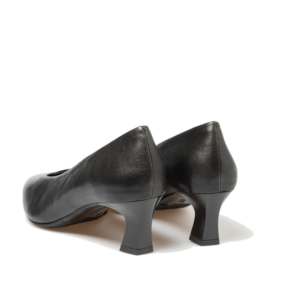 Décolleté-Melluso-Gilda-Scollo-Mandorla-Pelle-Nero-3