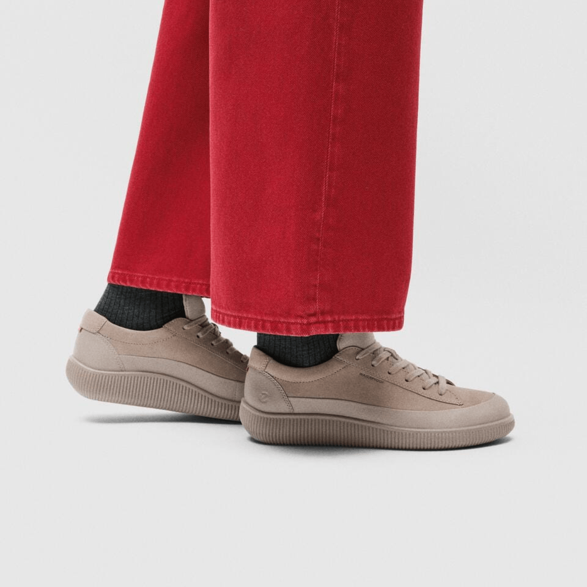 Sneaker Ecco Soft Zero Waterproof Nabuck Moon Rock - Ecco - Calzature Savorè