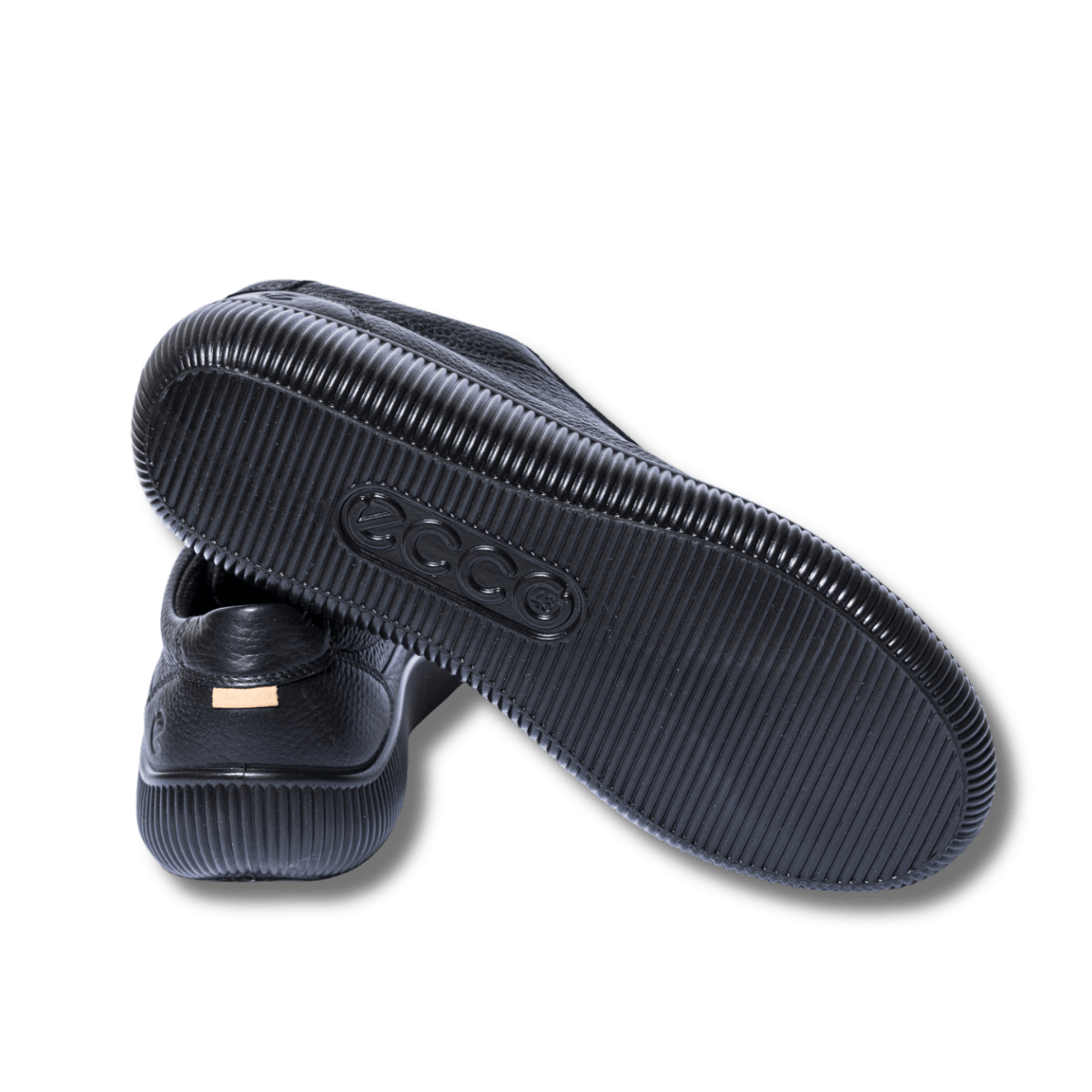 Sneaker Ecco Soft Zero Waterproof Pelle Martellata Black - Ecco - Calzature Savorè