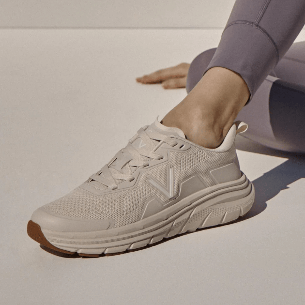 Sneaker Vionic Walk Max Tessuto Tecnico Crema - Vionic - Calzature Savorè